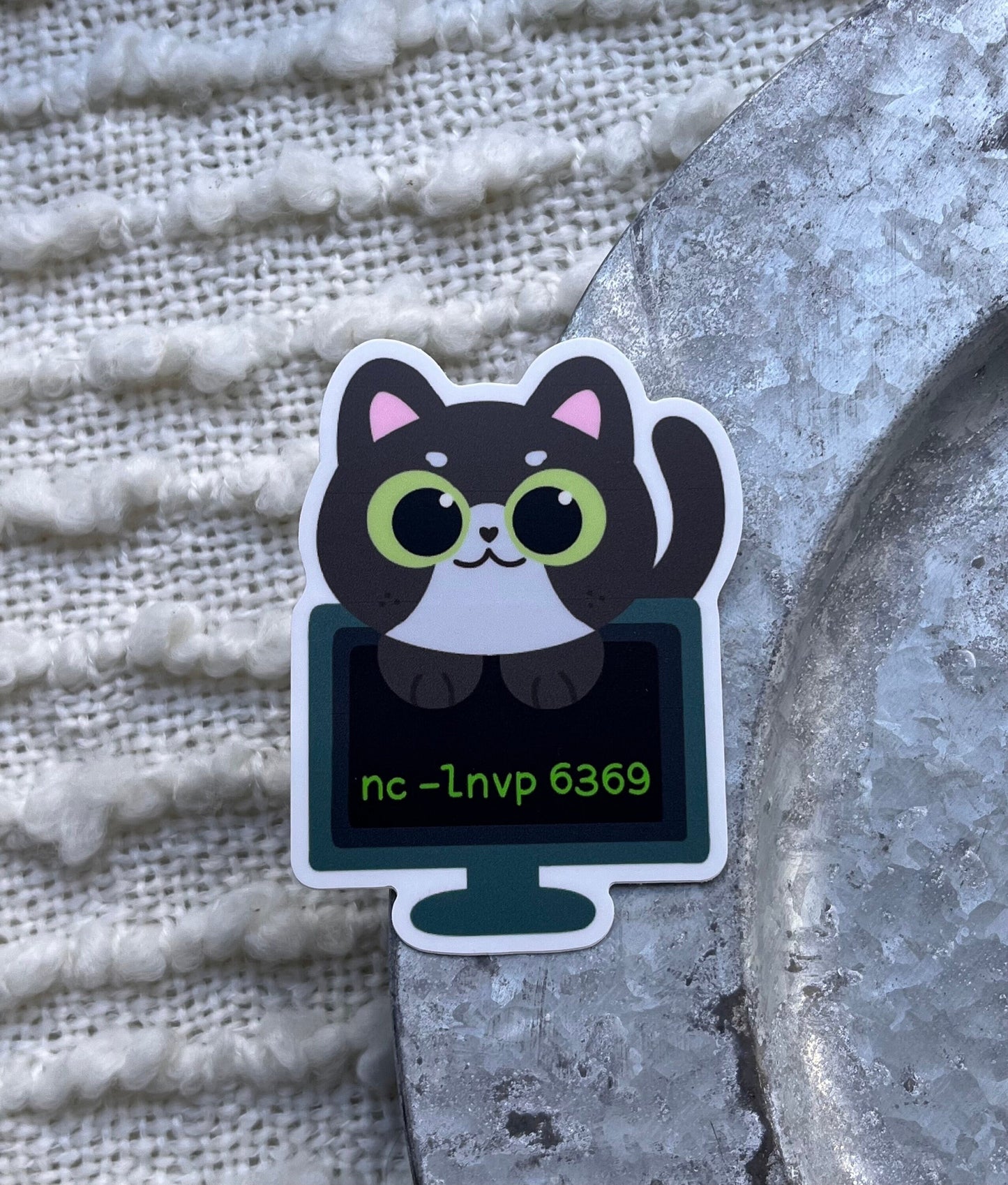 Netcat port MEOW Sticker